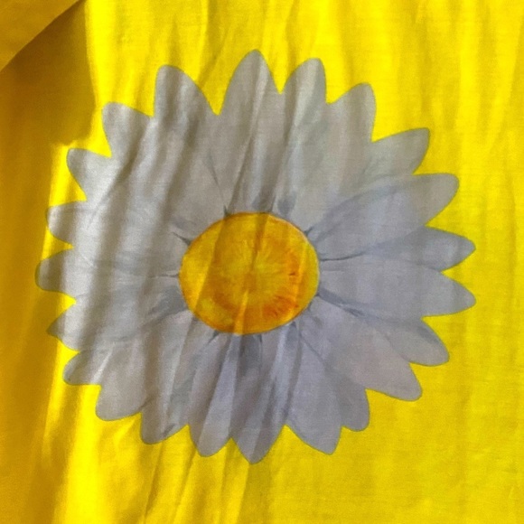 MissLook Top, Floral, short sleeve tee, Daisy, Sz XL, 1X, Garden girl, Comfy - Picture 6 of 10